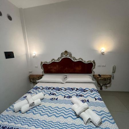 Bike Hotel Oasi Finale Ligure Exterior photo