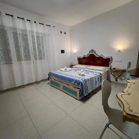 Bike Hotel Oasi Finale Ligure Exterior photo