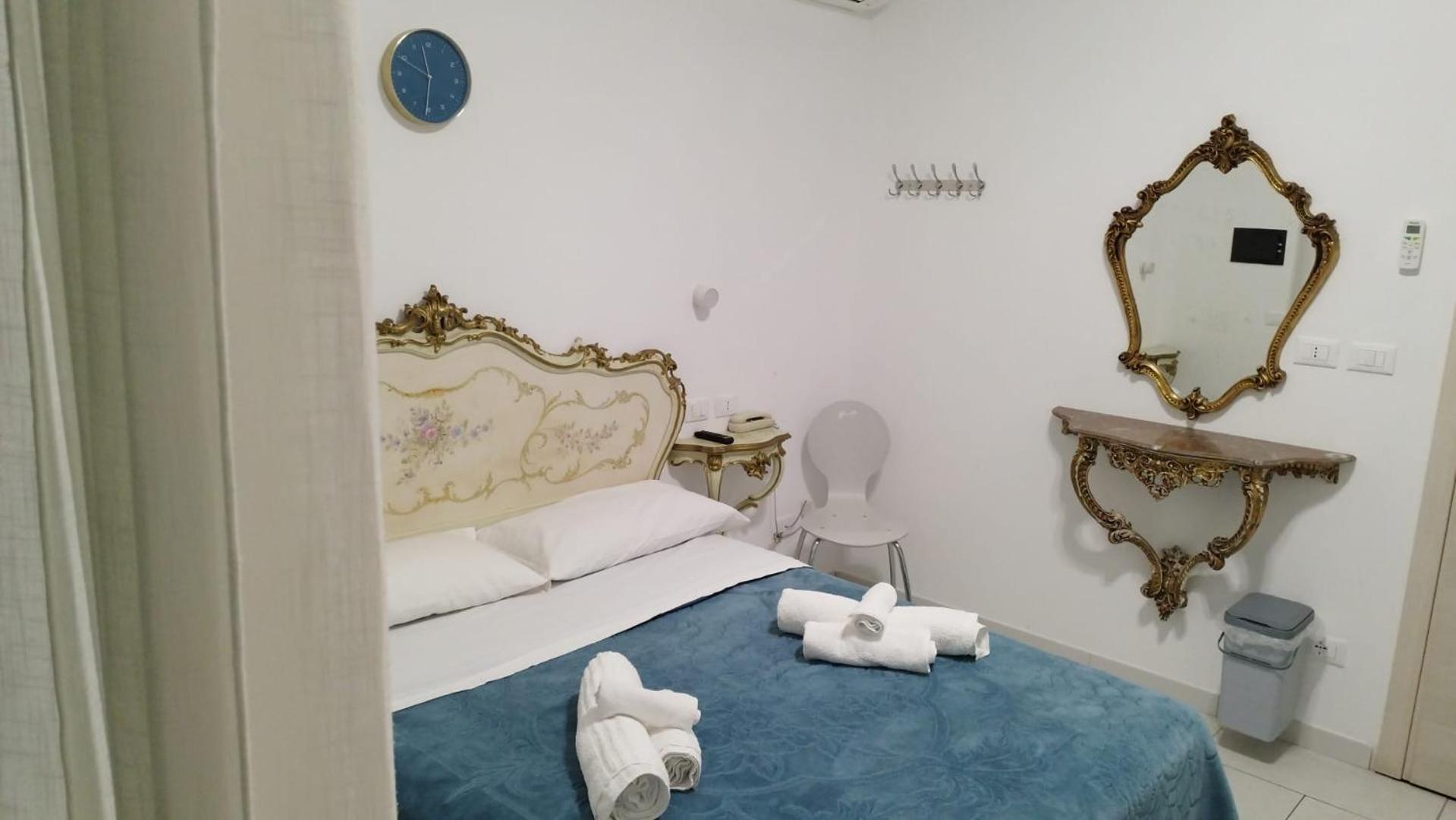 Bike Hotel Oasi Finale Ligure Exterior photo