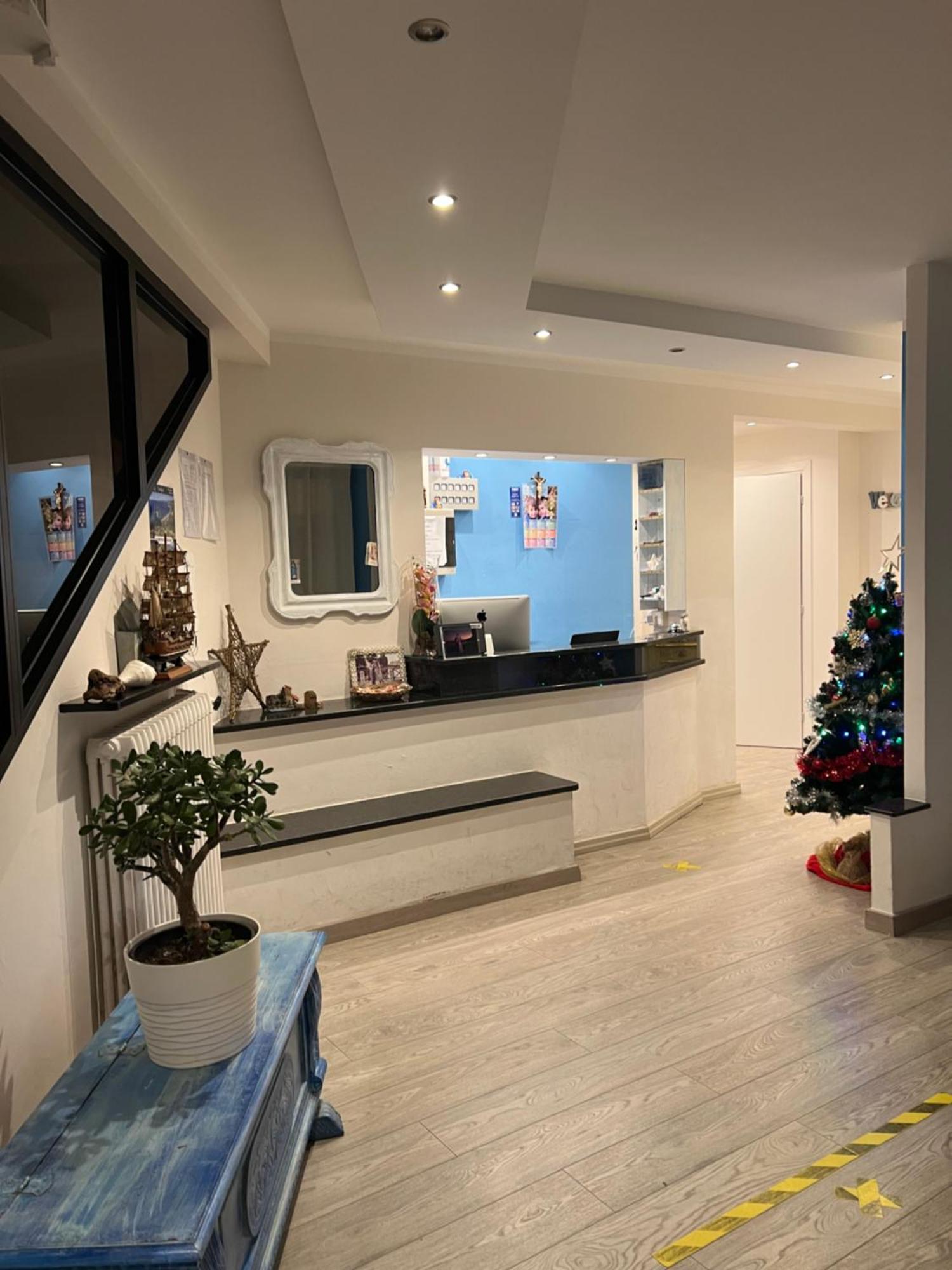 Bike Hotel Oasi Finale Ligure Exterior photo